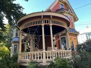 Walnut Hill history tour
