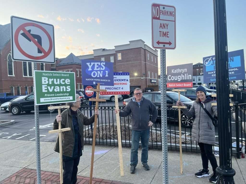 sign holders at Morse Institute Library