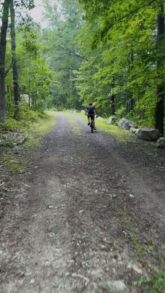 Gravel road to Hunnewell forest bike trail