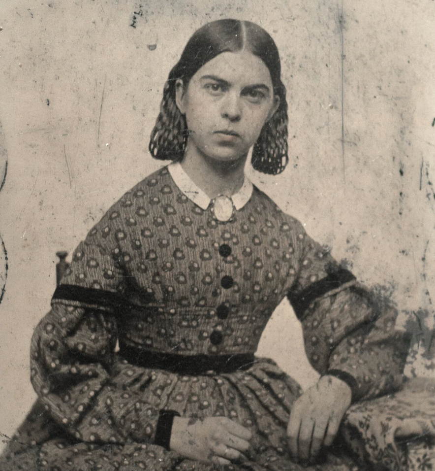 (Emma Cummings, tintype portrait, c. 1860s. Referenced in Albert Smith’s 
Civil War letters. Shirley Brown Collection (2018.25.)