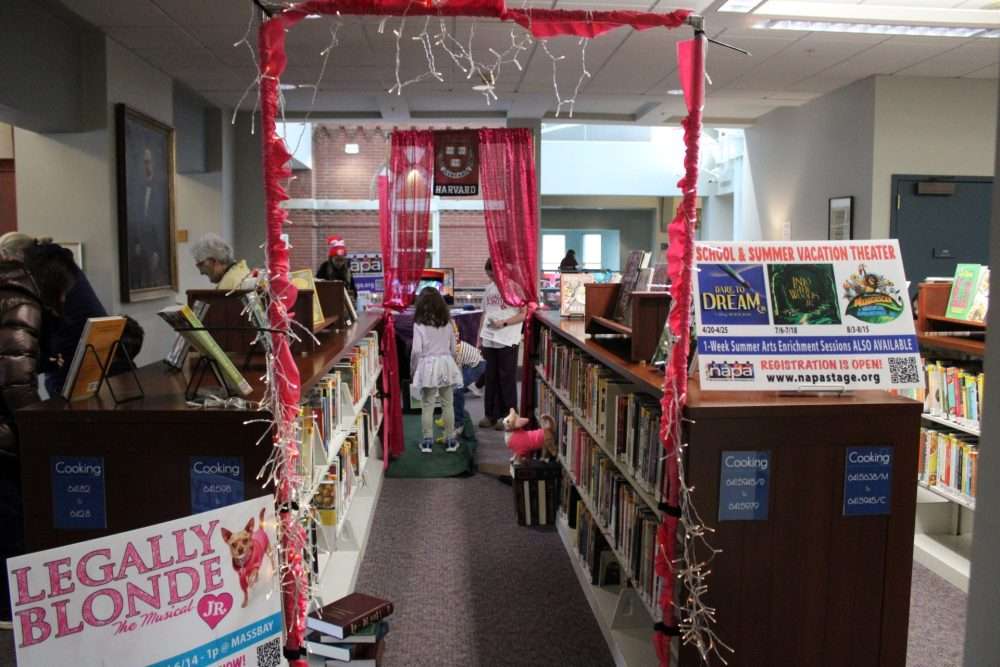 The Natick Academy of Performing Arts decorated a hole with a “Legally Blonde” theme.