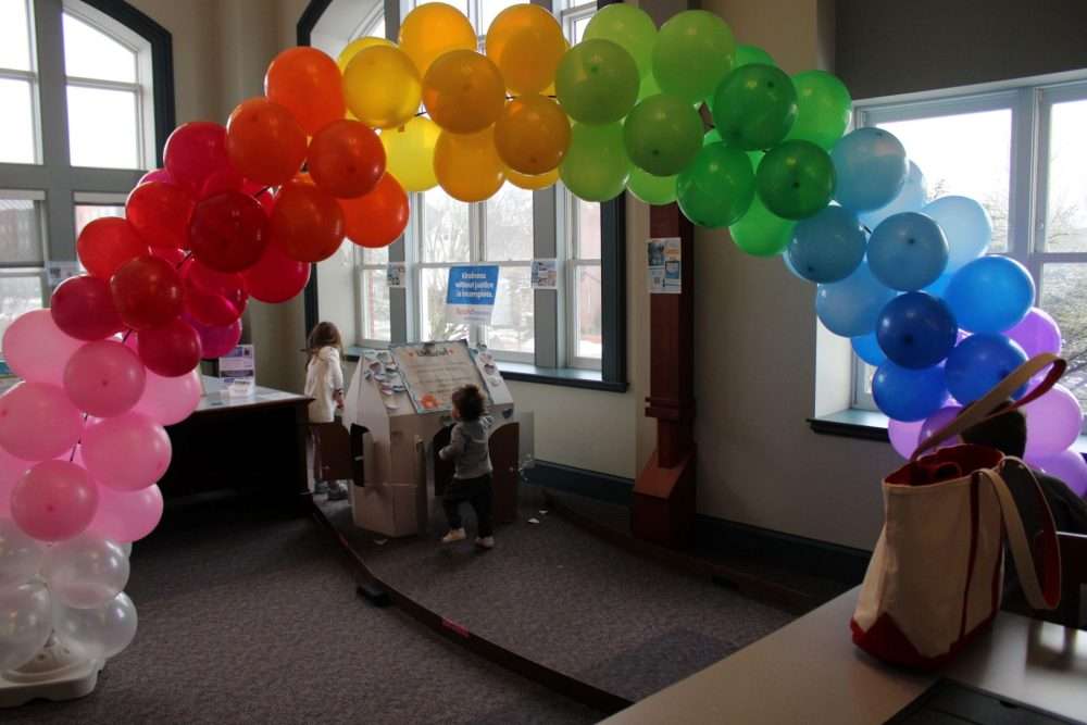 SPARK Kindness greeted golfers with a bright rainbow of balloons.
