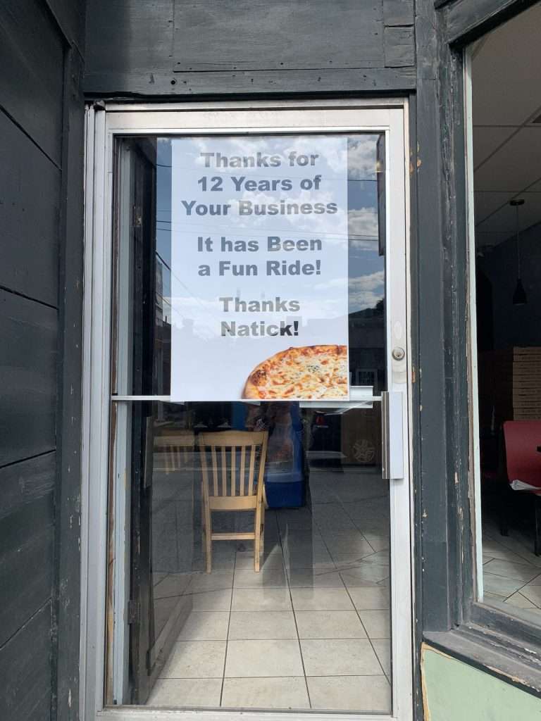 George's Pizza